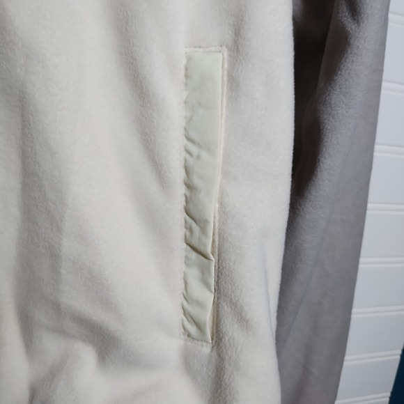 Columbia Women's Fleece XL Grey And Cream‎ Color Block 1/4 T-Snap Pullover Shirt - Picture 5 of 7